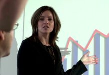 A good eye contact can help you close negotiations & sales easily. Know how?